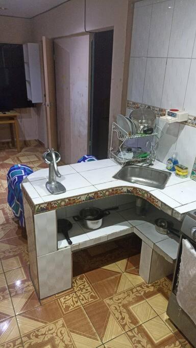 Apartment Mi Casa Bonita Con Bano Privado Y Ducha Caliente *